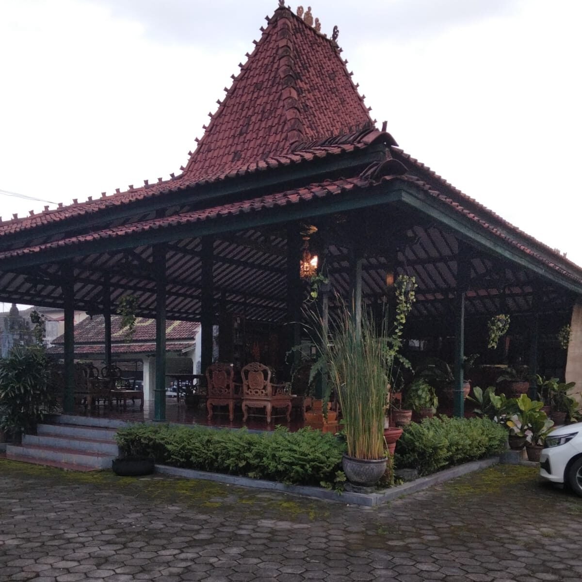 hotel prambanan indah 2